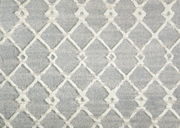 Stanton Carpet Centered Chrome