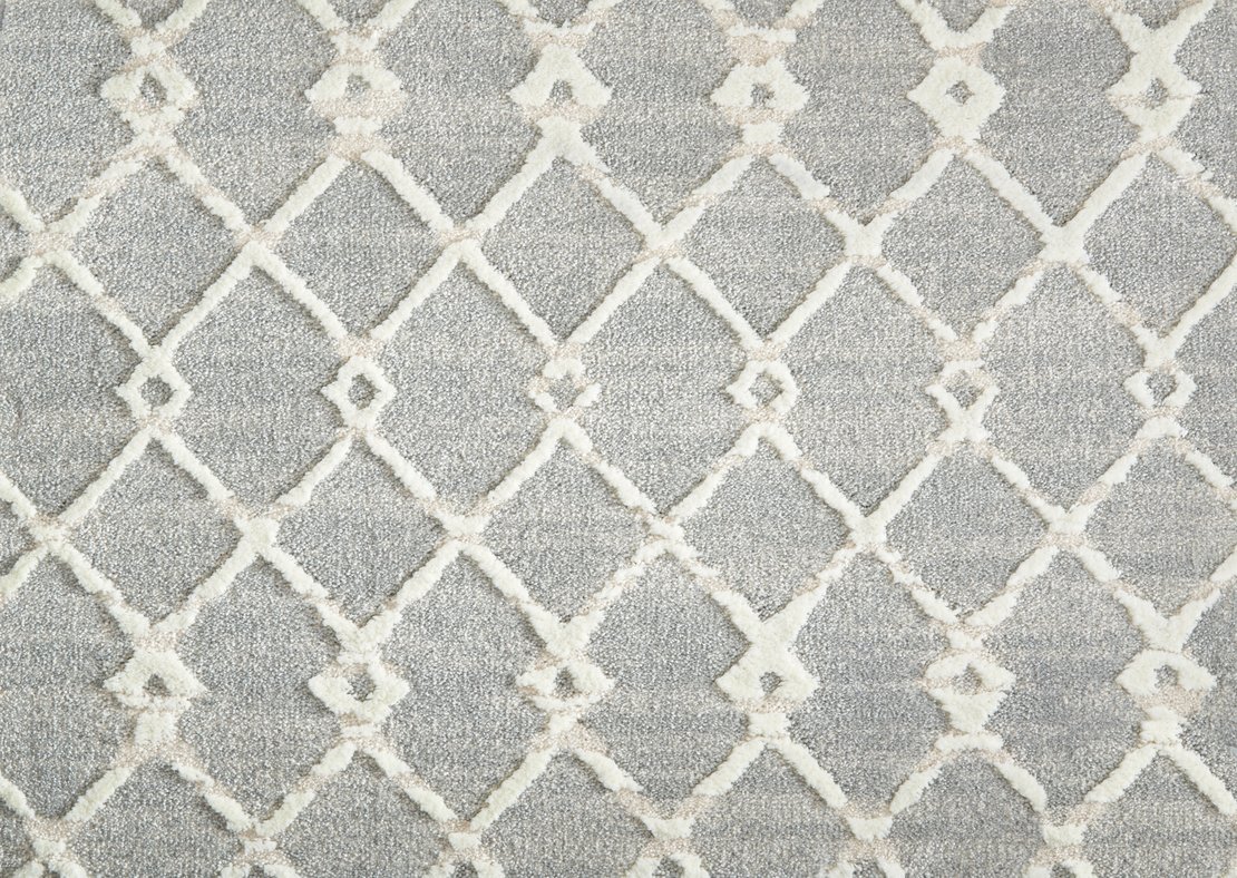 Stanton Carpet Centered Chrome