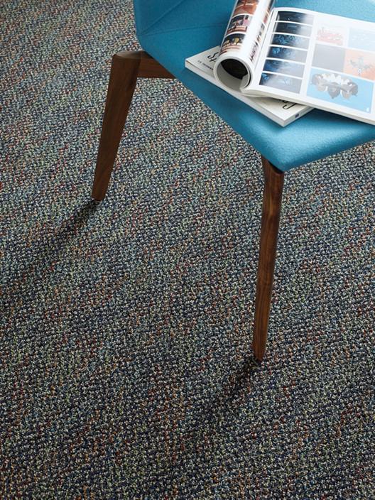 Shaw Philadelphia/Queen Carpet Tiles True Hardwoods